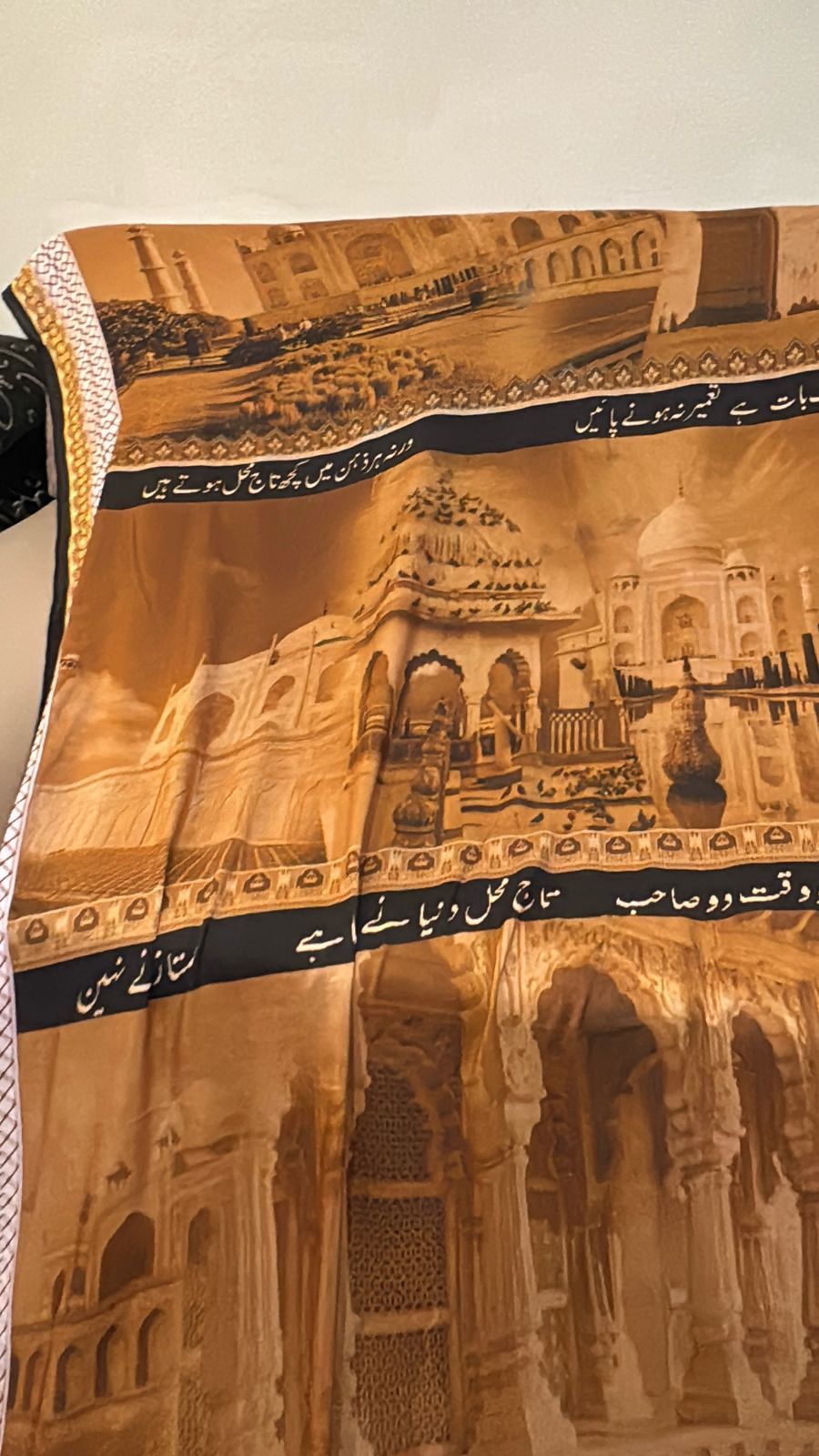 Taj Mahal Shawls